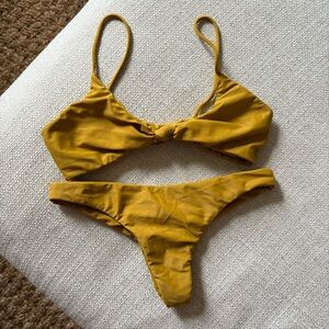 MIKOH Kaloko Bikini Set (Bamboo)
